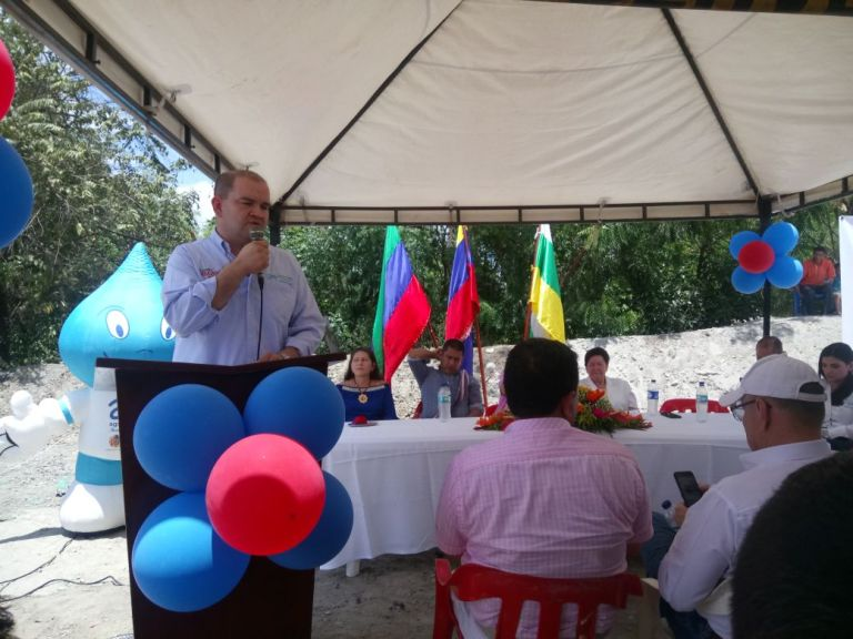 Con exito fue entregado el Acueducto nuevo al centro poblado de la Victoria en Villavieja por parte de aguas del Huila