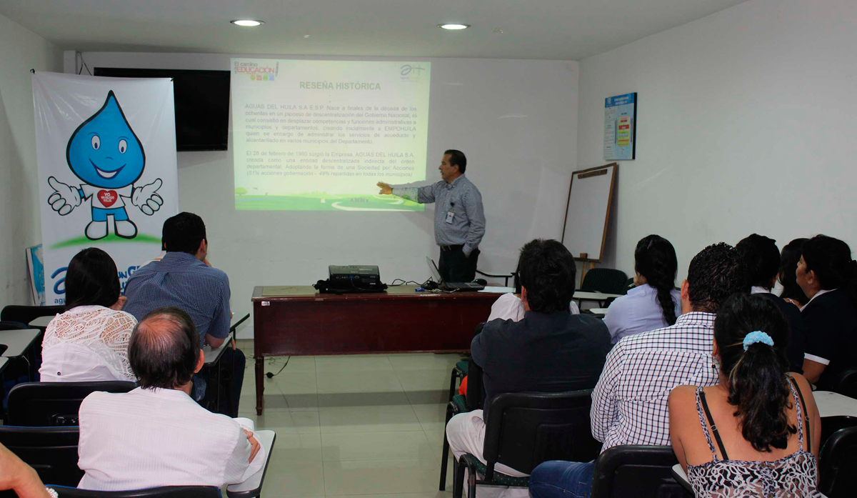 Aguas del Huila realiza proceso de induccion y re-induccion a funcionarios de la entidad